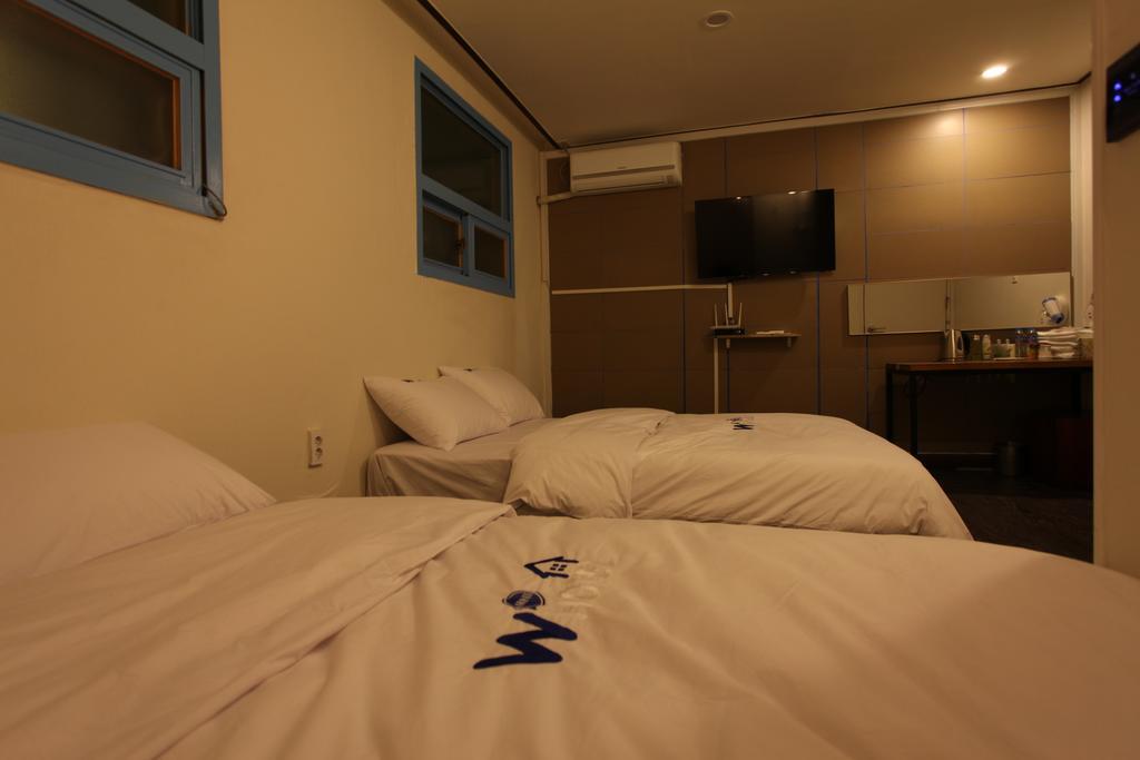 W Mini Hotel Dongdaemoon Seul Exterior foto
