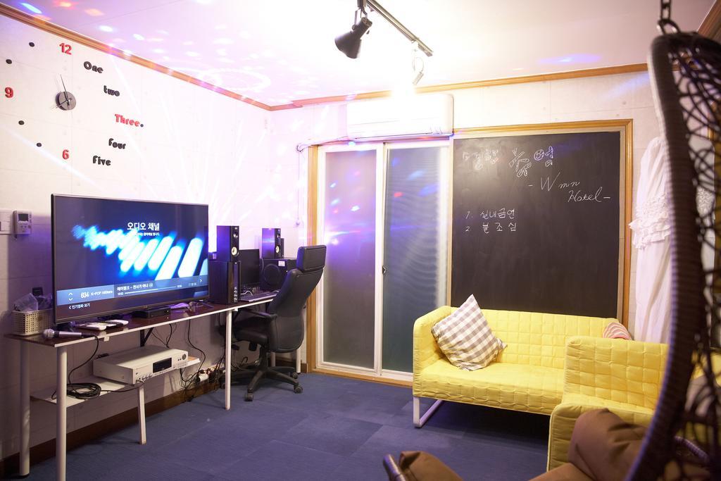 W Mini Hotel Dongdaemoon Seul Exterior foto