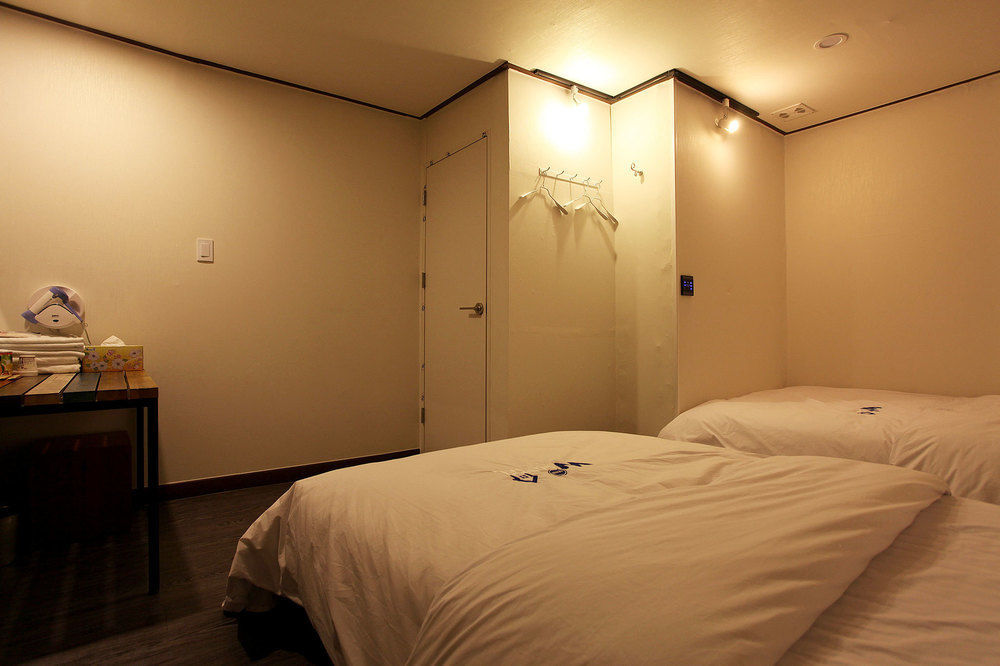 W Mini Hotel Dongdaemoon Seul Exterior foto